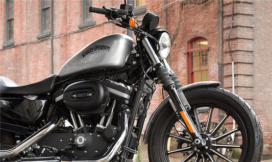 Harley Iron 883